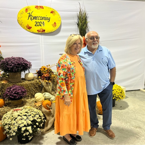 Meet your Posher, Nancy - Picture 2 of 2